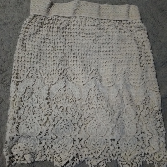 Cream neutral skirt - lace - size L - Picture 1 of 1